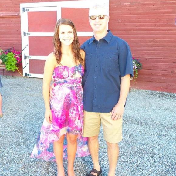 Meet your Posher, Taylor - Picture 1 of 1